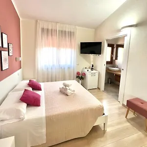 Incentro - San Teodoro Guest house